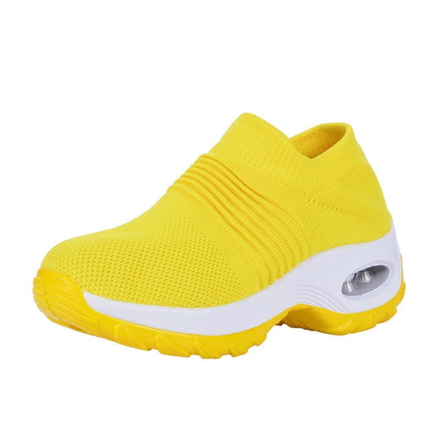 Lightweight Knit Running Sneakers